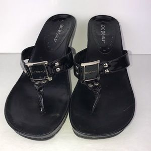 -BCBGirls Patent Leather flipflop wedge nwot 8 1/2